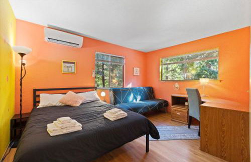 HotTub PingPong Arcade Billiard Pets AC Piano BBQ Art - by SharpCat - Photo 44