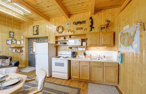 Studio Cabin with Mtn Views by the Green River! - Photo 8