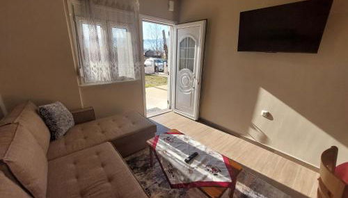 River Studio - Photo 3