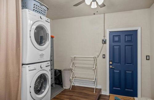 New Design-Movie Night Bar-Fire Pit-Hammocks-Games - Foto 8