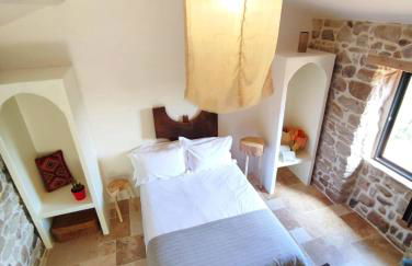 Clède lovée dans la forêt, sauna & bain nordique - Foto 3