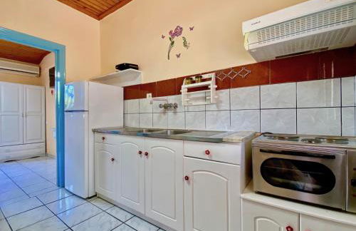 Villa Eleni Holiday Resort 4' walk to Beach with Pool - Ideal for Families and Couples - Foto 33