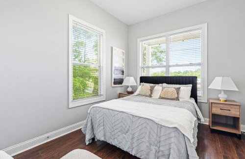 Modern new built in prime Raleigh location - Foto 21