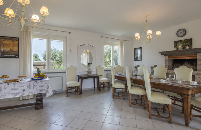 Marina Velca - Foto 8