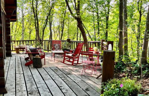 Rustic Sundance cabin sleeps 13 hottub firepits - Foto 43