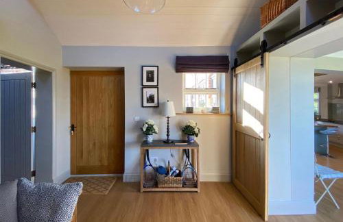 Finest Retreats - The Coach House at Tybroughton - Photo 11