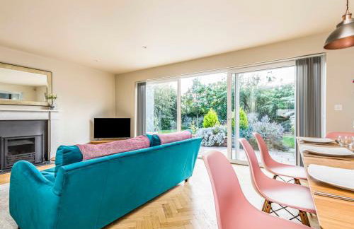 Stylish and fresh 4 bed beach house with garden - Pass the Keys - Foto 30