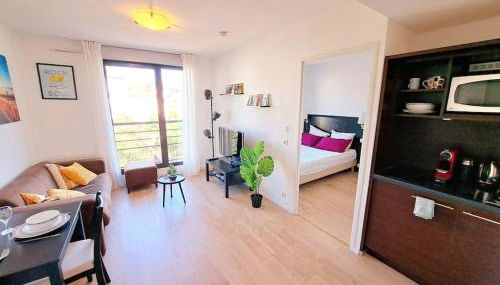 Le Valmy: appartement lumineux au pied du métro - Foto 3