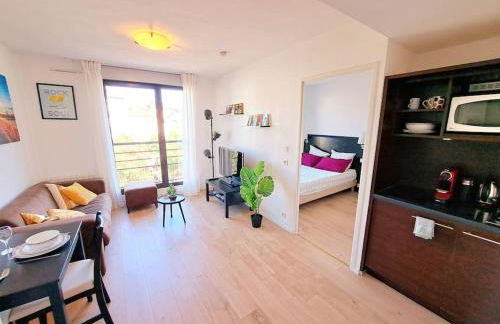 Le Valmy: appartement lumineux au pied du métro - Foto 3