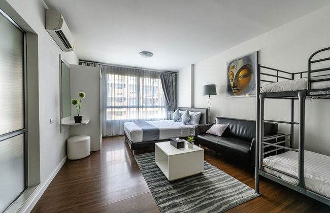 First Choice Suites - Photo 27