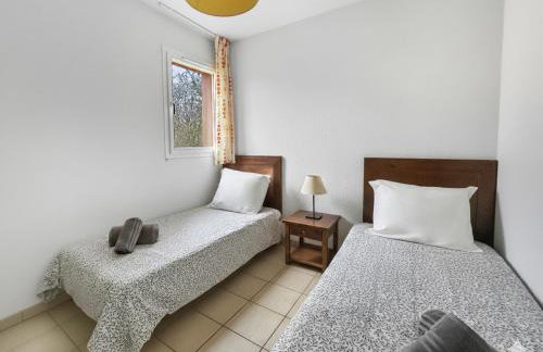 T3 familial avec piscine et parking, résidentiel - Foto 13