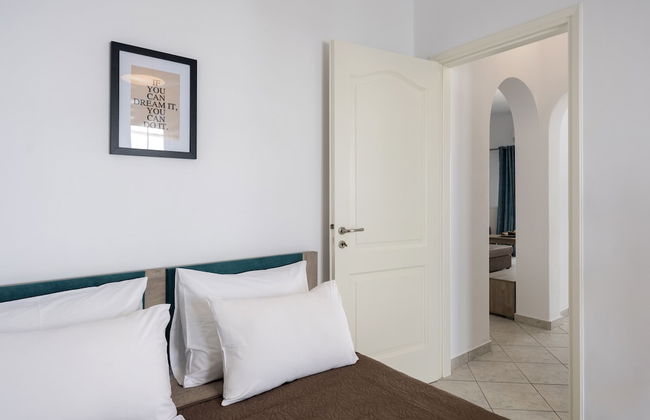 Parian Charming 3bedroom Home - Photo 2