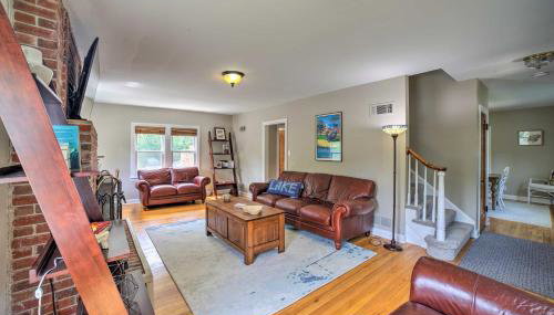 Pet-Friendly Lake Getaway 1 Block to Beach! - Foto 4