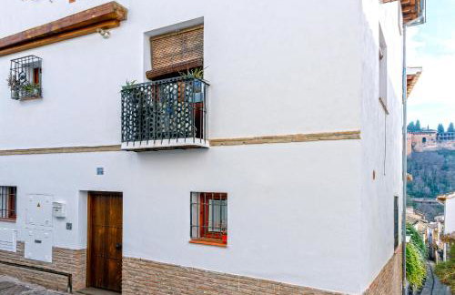 Genteel Home Mirador de los Reyes - Photo 32