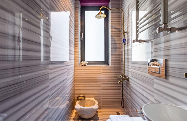 Missafir Historical Flat With Hammam Near Taksim - Photo 18