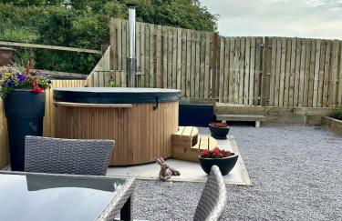 Firth View 2 - Country Escape with Sea Views of Arran! - Foto 23