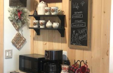 Adirondack Cabin - Foto 31