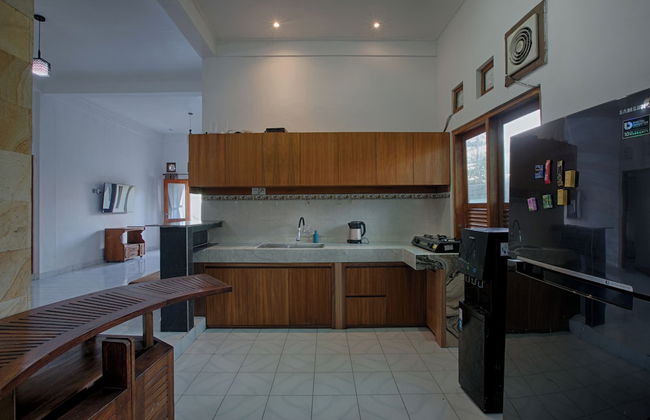 Villa Calgary Seminyak - Photo 10