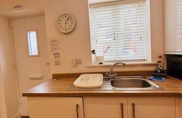 Penuel near Sutton -In-Ashfield town centre - Foto 18