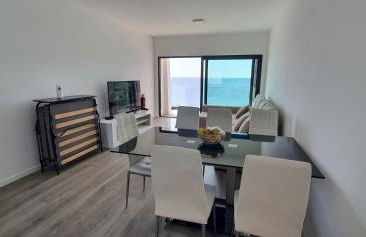 Apartamento T2-5m Aeroporto CR7 - Foto 5