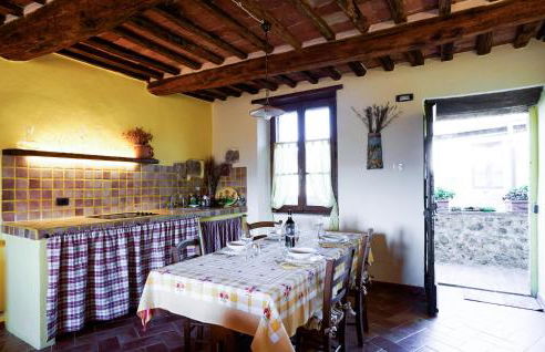 Awesome Apartment In Monticiano - Foto 19