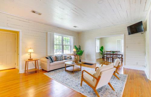 Walk Downtown Home with Yard in Clarksdale - Foto 1