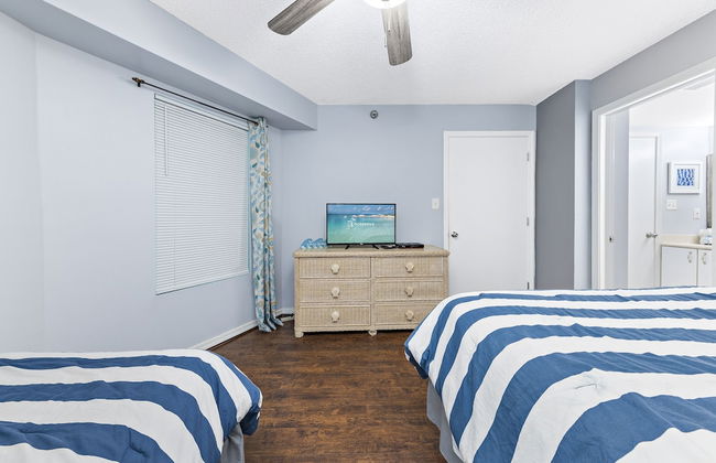 Harbor Place Condominiums by Hosteeva - Photo 11