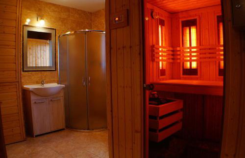 Pod klonem z Balią i Sauną - Foto 5