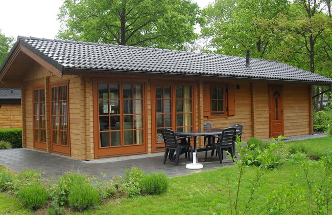 Wooden Chalet With Dishwasher, Near Maastricht - Foto 1