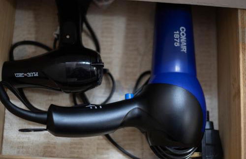 Sleeps 2 Private Entrance, Spa Tub, Near Casino - Foto 33