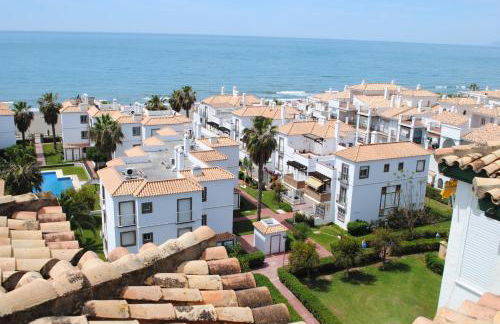 Apartamentos Laguna Beach - Photo 26