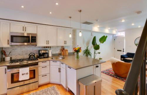 2 Mi to National Mall Stunning Townhome with Patio! - Foto 12