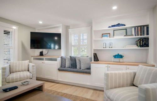 Walk to beach private patio - Foto 7