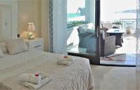 LUXURY APARTMENT FRONTAL TO THE SEA IN ESTEPONA DONCELLA BEACH - Photo 17