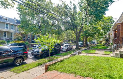 half Mi to Metrobus Stop! Walkable Petworth Duplex - Foto 26