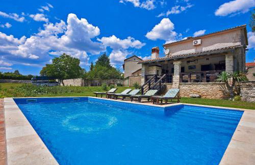 Stara Hiža in Sveti Petar u Šumi (Haus für 6-8 Personen) - Foto 2