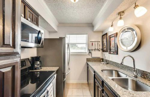 Modern Lux 2BD Pool DFW South Irving I22 - Foto 4