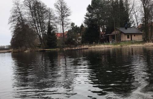 Urokliwy Domek nad Brzegiem Jeziora - Foto 25