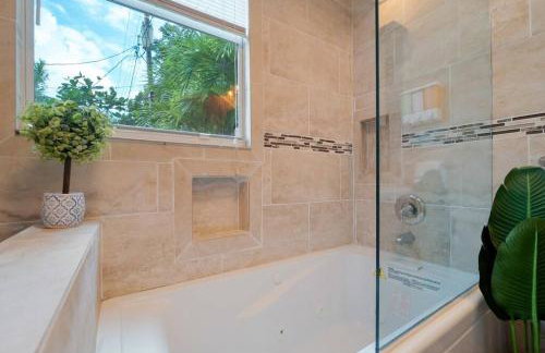 Garden Oasis in Flamingo Park - Foto 11