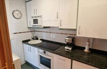 Balmes 8 - Para 6 pax céntrico y Plaza de garaje - VUT-4831-AS - Foto 11