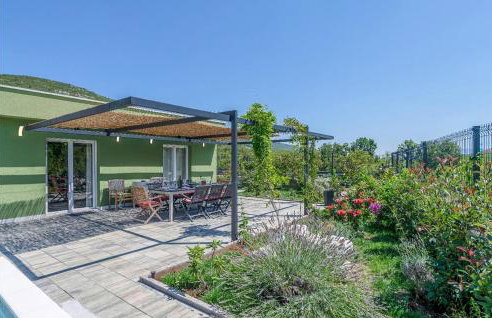 Awesome Home In Zagvozd - Photo 10