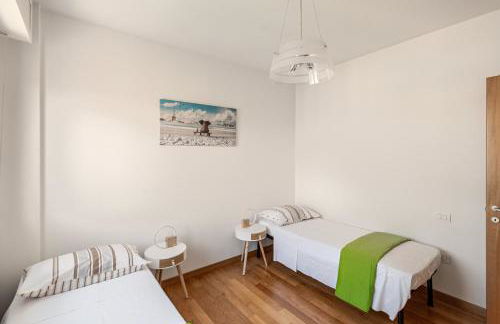 Spacious, with private Parking, 2 bedrooms 2 bathrooms - Comfortable and Bright Apartment in Florence with Private Parking Garage - Just Few Minutes walking From Historic Center - Foto 20