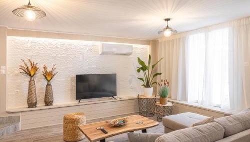 Pythagoreio Blue Street Apartment with Terrace - Photo 2