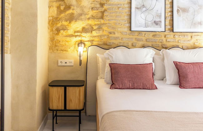 Feelathome San Lorenzo Apartments - Photo 10