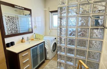 Modern Beach House - BBQ - 4 Beds - Foto 11