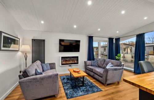 Finest Retreats - Silverwood Premium Chalet - Photo 7