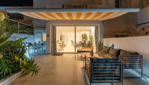 Designer loft with pool, with gigantic terrace and private parking & in the city centre - Foto 3