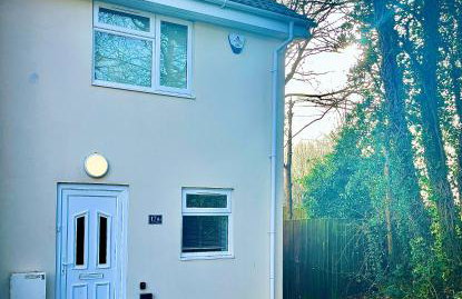 Absolutely Beautiful Hemel Hempstead 2-bedroom for 1-5 Guests - contractors welcome - Foto 25