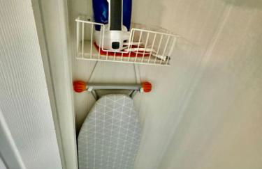 3 Min Walk to Starbucks. Pet Yes - Photo 35