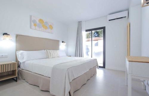 Linda Vista Beach Apartment - Photo 12